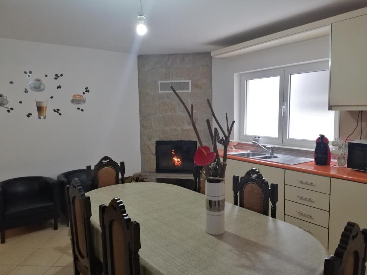 Casa Do Adro - Serra Da Estrela Cortes do Meio Екстериор снимка